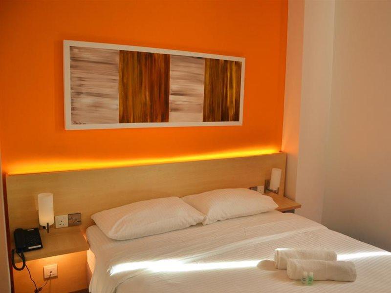 Hotel Jeti Tg Gemok Padang Endau Exterior foto